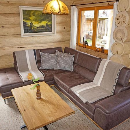 Chalet Chalet Karin Innsbruck Exteriör bild